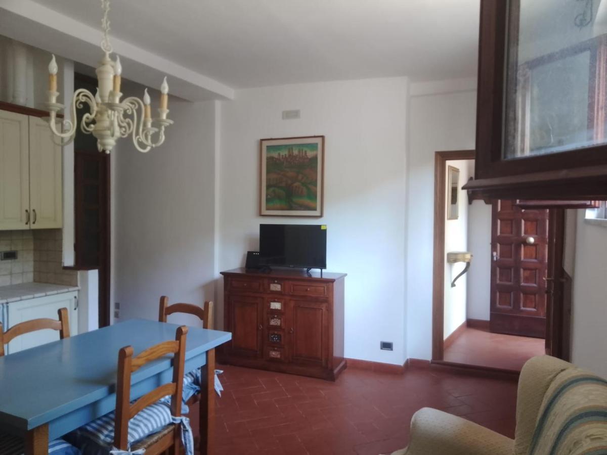 Апартаменти La Casina Tra Le Torri Сан-Джиміньяно Екстер'єр фото